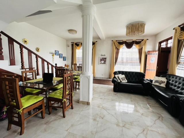 Thuring'S Holiday Bungalow Nuwara Eliya Ngoại thất bức ảnh